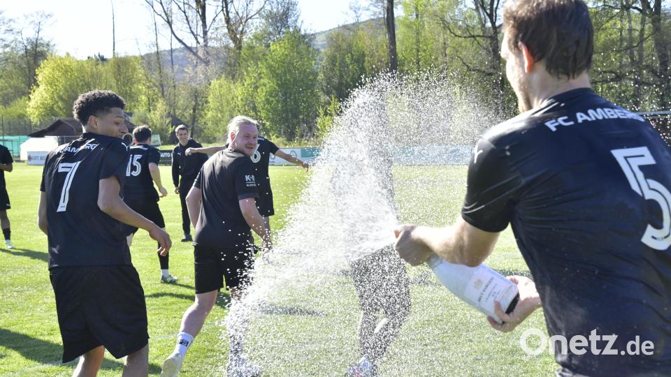FC Furth im Wald - FC Amberg 1:2
Fußball Bezirksliga Nord
Saison 2025/26
Bild: Hubert Ziegler Bild: Hubert Ziegler