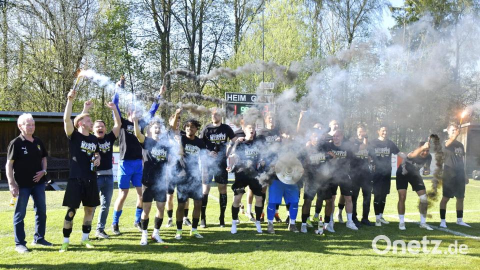 FC Furth im Wald - FC Amberg 1:2
Fußball Bezirksliga Nord
Saison 2025/26
Bild: Hubert Ziegler Bild: Hubert Ziegler