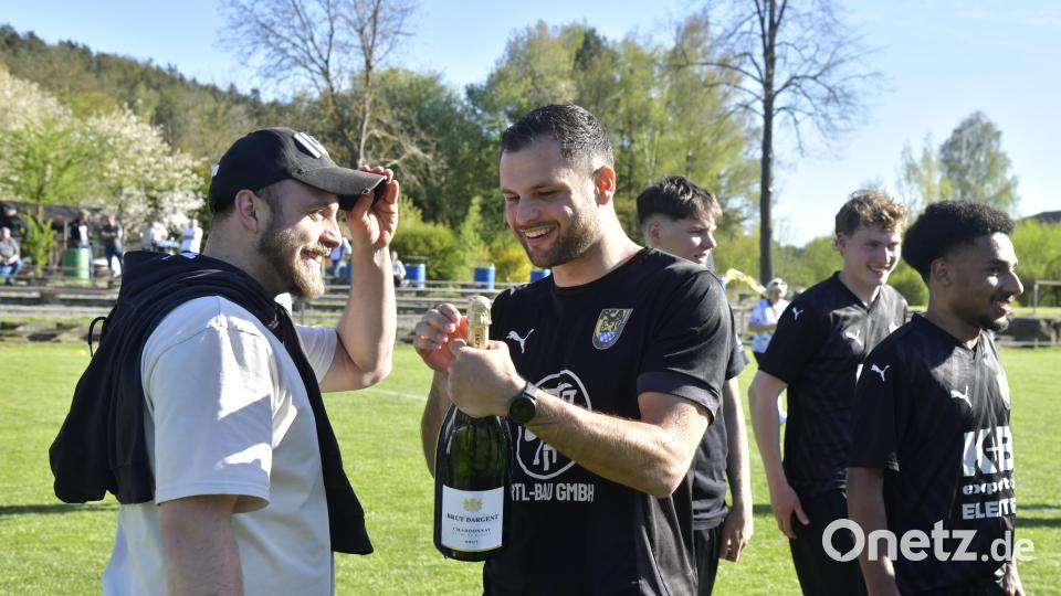 FC Furth im Wald - FC Amberg 1:2
Fußball Bezirksliga Nord
Saison 2025/26
Bild: Hubert Ziegler Bild: Hubert Ziegler
