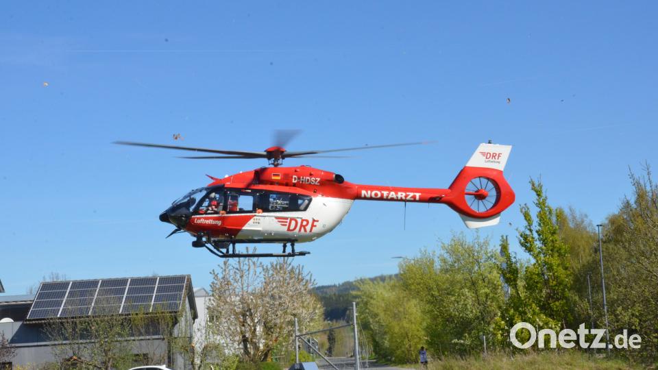 Nach einem schweren Unfall auf der A6 war ein Rettungshubschrauber im Einsatz. Bild: dob