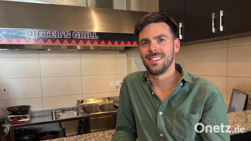 Vor knapp einem Jahr eröffnete Fabian Förster „Dieters Grill“, ein kleines Imbissrestaurant in Nairobi. Bild: Eva Krafczyk/dpa