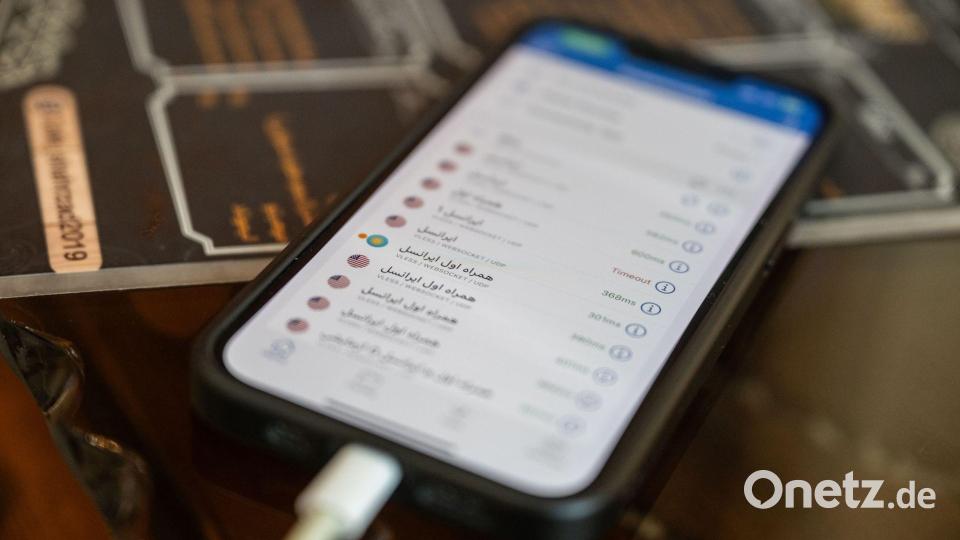 Die Internet-Sperre im Iran stellt viele Menschen und Unternehmen vor große Probleme. Bild: -/dpa