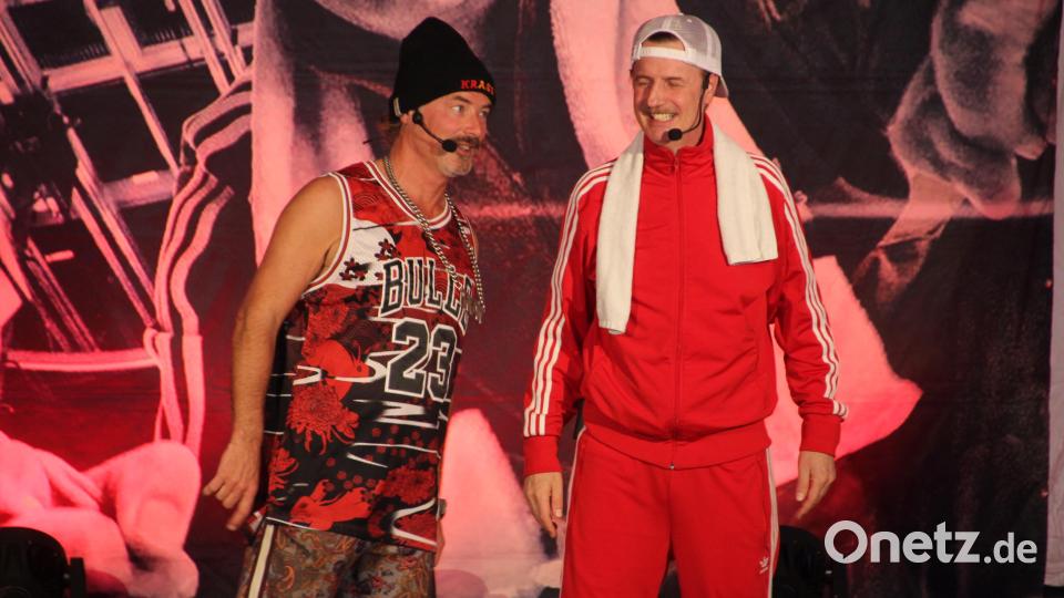 Diese Beiden verstehen es immer noch, eine tolles Kabarett in ihrer eigenen Sprache zu zaubern. Bild: Konrad Rosner