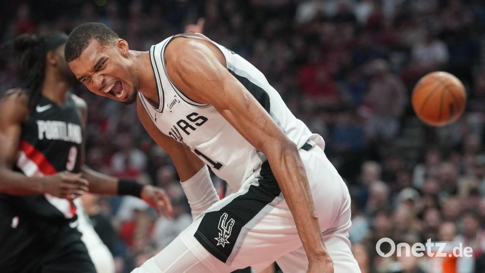 Victor Wembaynama gelang eine beeindruckende Rückkehr. Bild: Jenny Kane/AP/dpa