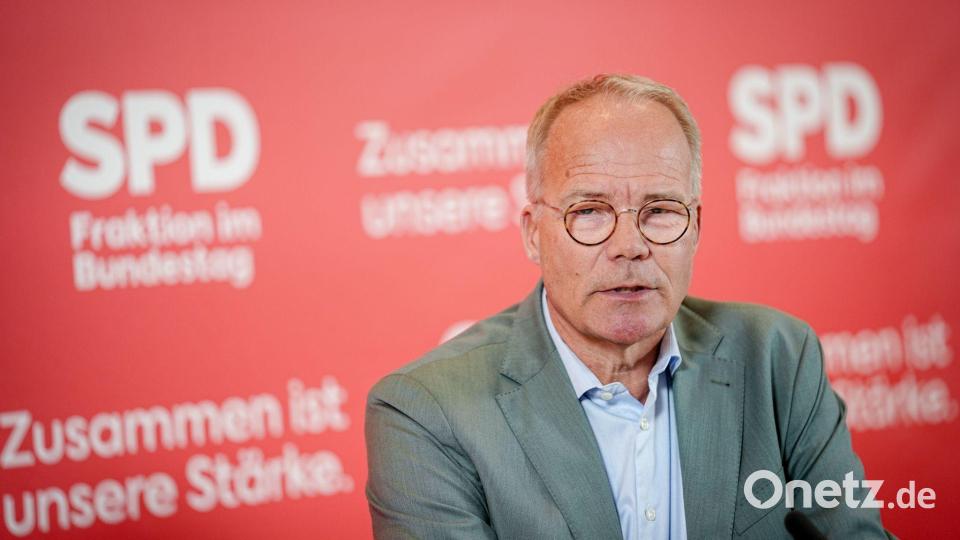 Der SPD-Fraktionschef berichtet von sehr konstruktiven Gesprächen. Bild: Kay Nietfeld/dpa