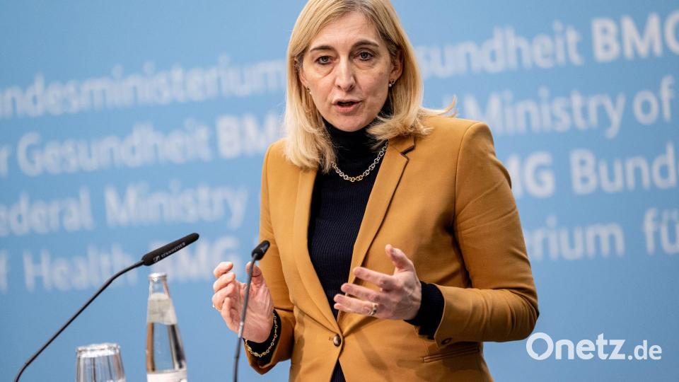 Am Sparpaket von Ministerin Warken soll es noch mehrere Änderungen geben. (Archivbild) Bild: Fabian Sommer/dpa