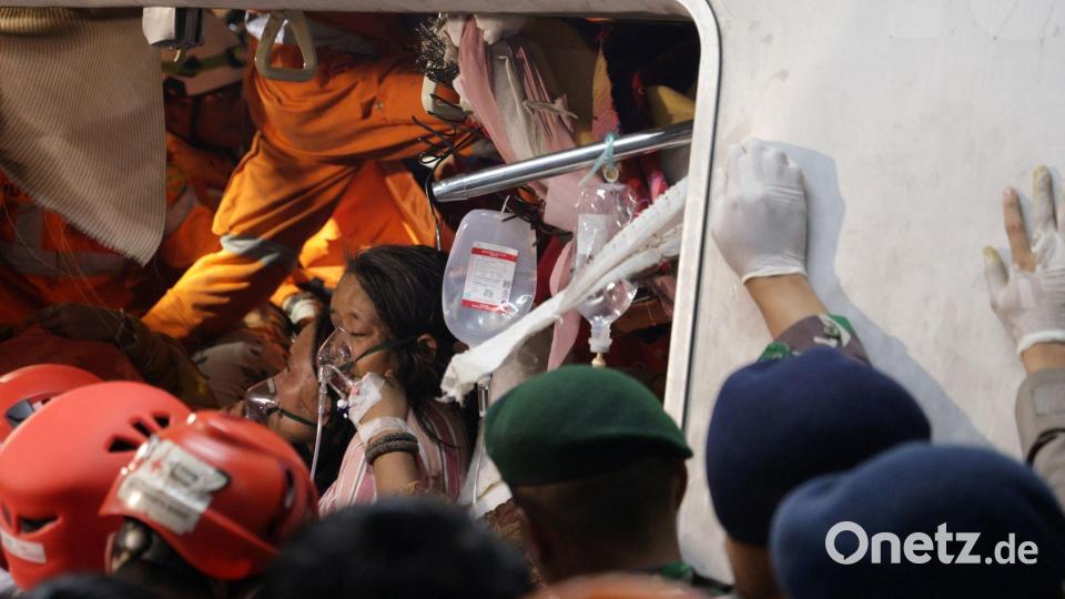 Die Rettungskräfte waren viele Stunden im Einsatz. Bild: B. Nugraha/XinHua/dpa