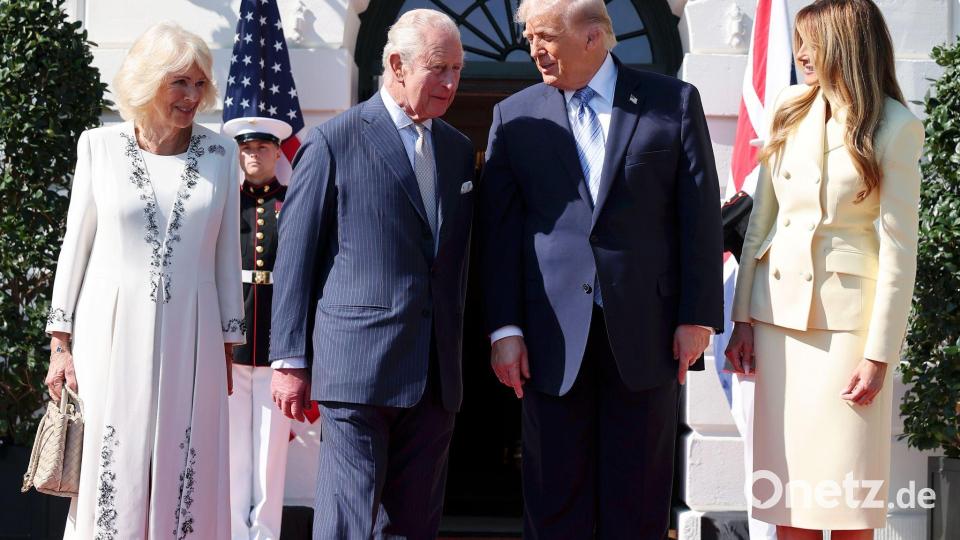 Trump und Charles tauschen sich aus. Bild: Chris Jackson/PA Wire/dpa