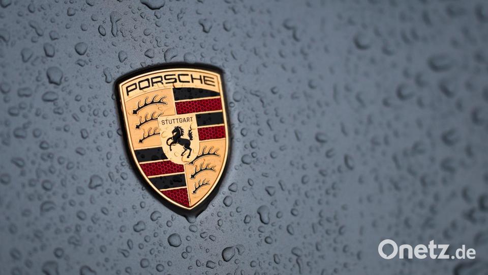 Der Sportwagenbauer Porsche hat Geschäftszahlen vorgelegt. (Archivbild) Bild: Christoph Schmidt/dpa