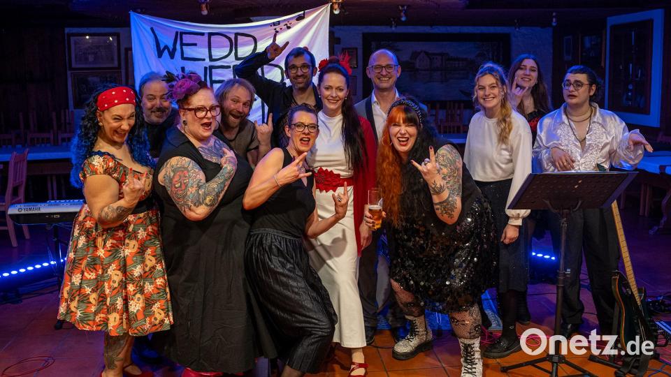 Eindrücke vom „Dinner mit Singer“ im Turmrestaurant Schwandorf-Klardorf. Bild: Florian Wein