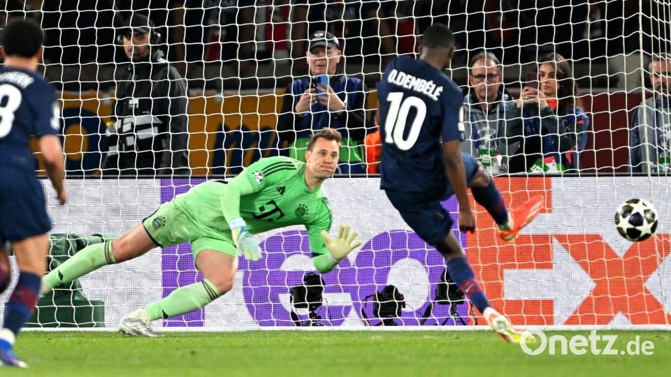Jeder Schuss ein Treffer: Manuel Neuer kassierte in seinem 160. Königsklassenspiel erstmals fünf Tore, hier beim Elfmeter von Ousmane Dembélé zum 3:2 für Paris. Bild: Federico Gambarini/dpa
