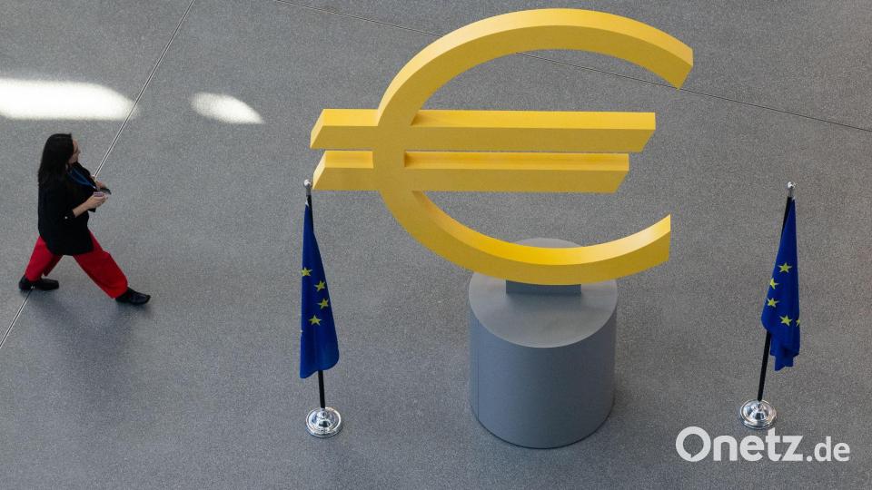 Oberstes Ziel der EZB ist es, für einen stabilen Euro zu sorgen. Hohe Inflationsraten mindern die Kaufkraft von Verbrauchern. Bild: Florian Wiegand/dpa