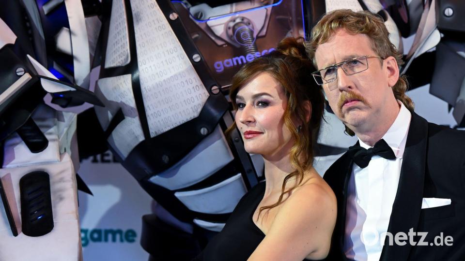 Katrin Bauerfeind und Uke Bosse führten durch den Abend. Bild: Sven Hoppe/dpa