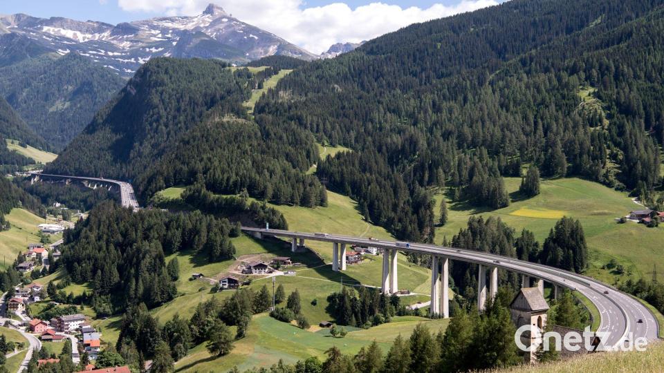 Anwohnerinnen und Anwohner planen eine Demonstration - auf der Brennerautobahn, die dafür gesperrt werden soll. (Archivbild) Bild: Sven Hoppe/dpa