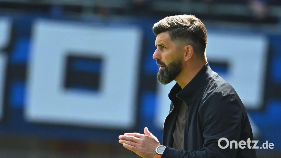 Hatte auf Schalke schnell Erfolg: Miron Muslic (Archivbild) Bild: Swen Pförtner/dpa