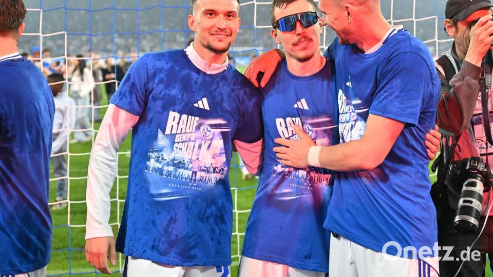 Es dürfte eine lange Nacht für die Schalker werden. Bild: Bernd Thissen/dpa