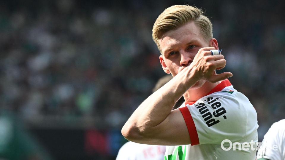 War der Matchwinner für Augsburg: Anton Kade Bild: Carmen Jaspersen/dpa
