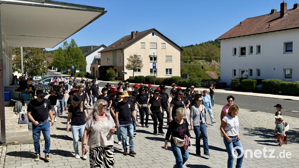 Der Flashmob fand am 2. Mai zeitgleich auf der ganzen Welt statt. Bild: Ina Piehler