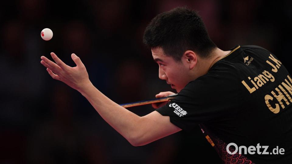 Historische Niederlage: Chinas Tischtennis-Spieler Liang Jingkun. Bild: Carmen Jaspersen/dpa
