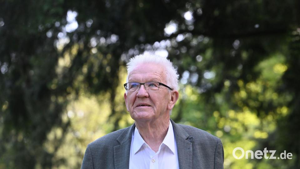 Kretschmann ist studierter Biologe und liebt die Natur - das führte ihn auch zu den Grünen. Bild: Marijan Murat/dpa