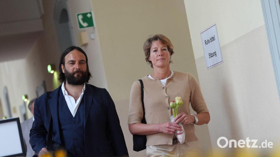Prozess am Geburtstag: Christina Block auf dem Weg in den Gerichtssaal. Bild: Marcus Brandt/dpa