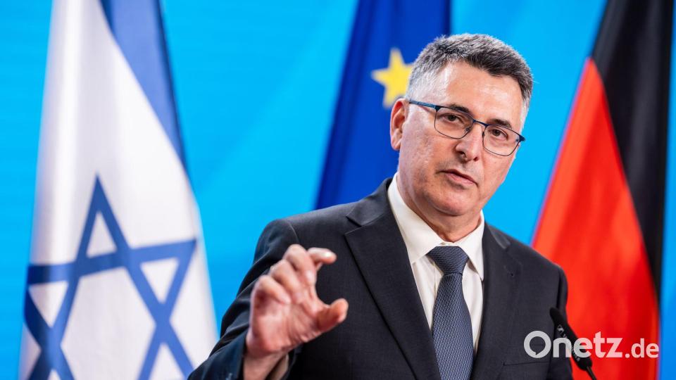 Israels Außenminister Saar: Haben keine territorialen Ambitionen im Süden Libanons Bild: Michael Kappeler/dpa