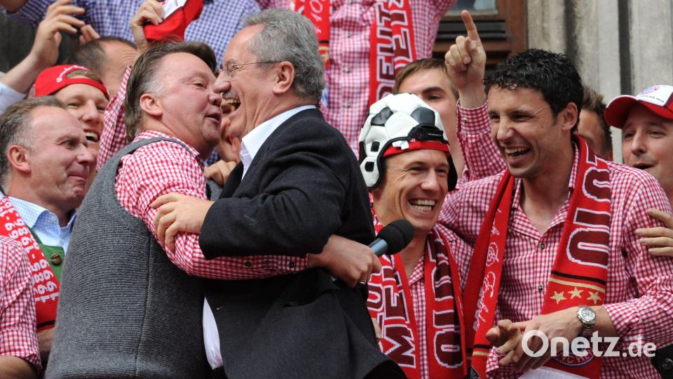 Reiters Vorgänger Christian Ude ist bekennender Fan von 1860 München, feierte als OB aber auch mit den Bayern mit. (Archiv) Bild: picture alliance / dpa