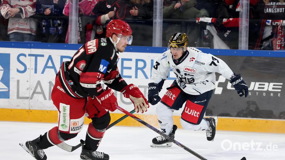Tomas Rubes und die Blue Devils Weiden haben das Auswärtsspiel beim EV Landshut nach einer Aufholjagd im Schlussdrittel mit 3:2 gewonnen. Bild: srm