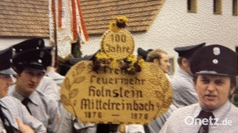 Kameradschaft wurde bei der Wehr schon immer groß geschrieben und auch gepflegt. Feuerwehrfeste gehören daher seit jeher als Selbstverständlichkeit dazu. Bild: FF Holnstein-Mittelreinbach