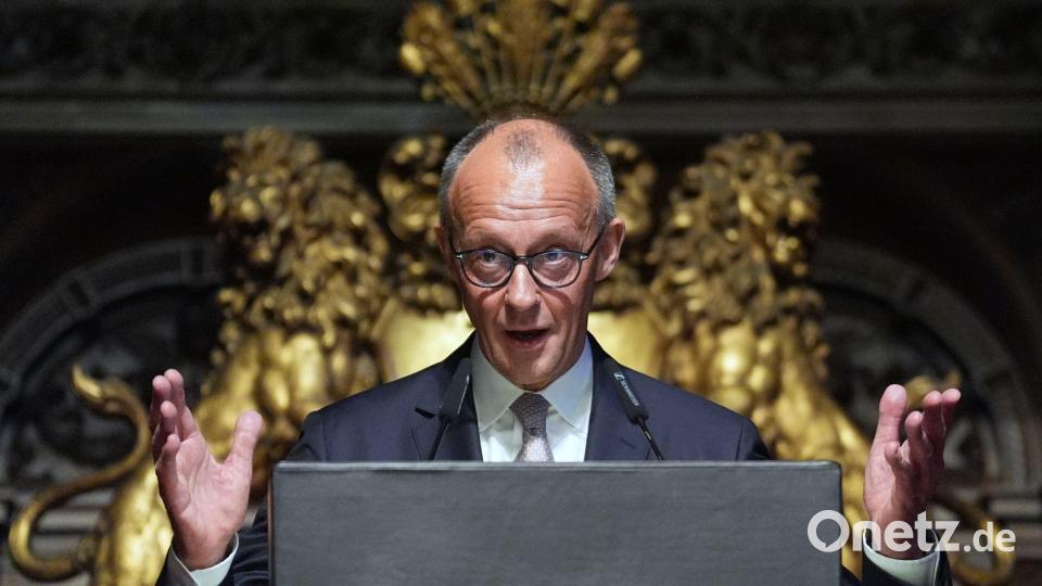 Bundeskanzler Merz spricht beim Übersee-Tag im Hamburger Rathaus. Bild: Marcus Brandt/dpa