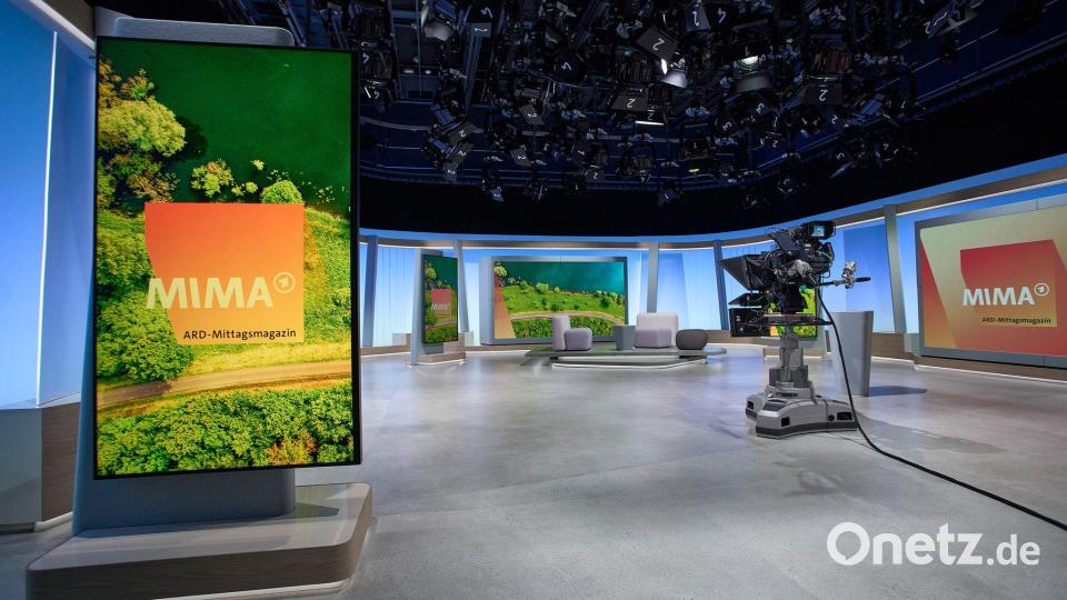 Ein Blick in das Mittagsmagazin-Studio beim MDR in Leipzig. Bild: Hagen Wolf/MDR/dpa