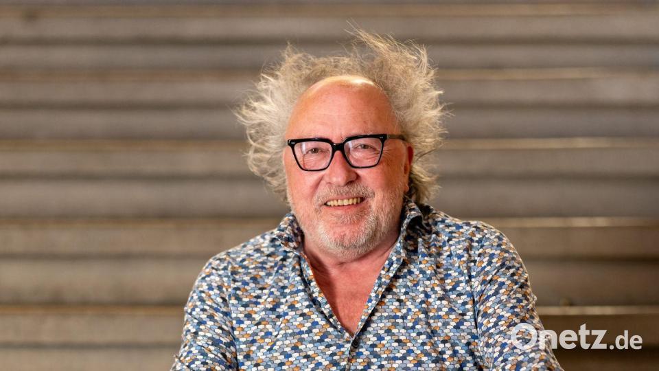 Der Kabarettist ist mit seiner Berufswahl mehr als im Reinen. (Archivbild) Bild: Daniel Karmann/dpa
