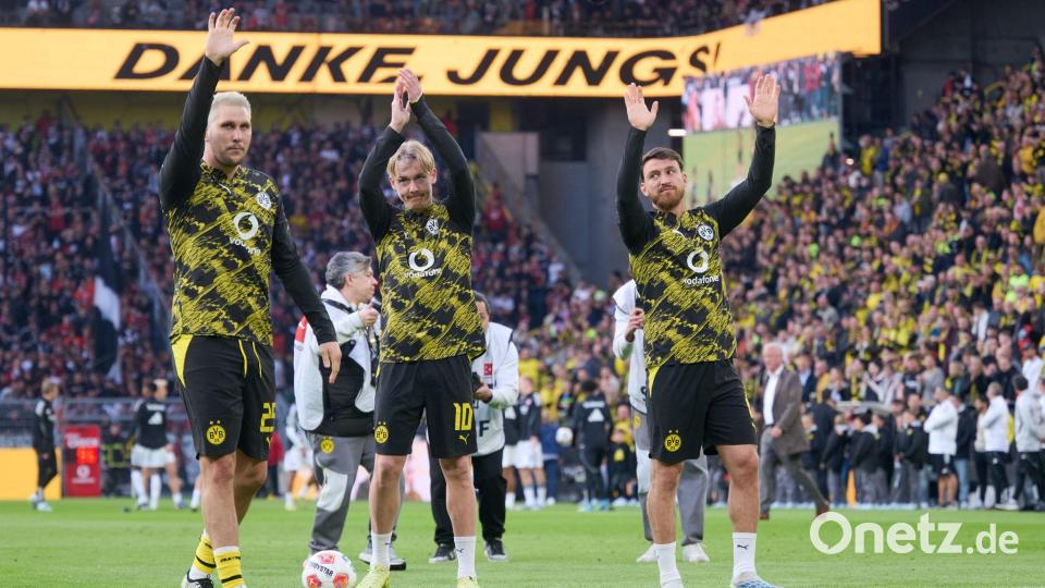 Niklas Süle (l) und Julian Brandt (M) verlassen zum Ende der Saison Borussia Dortmund. Bild: Bernd Thissen/dpa
