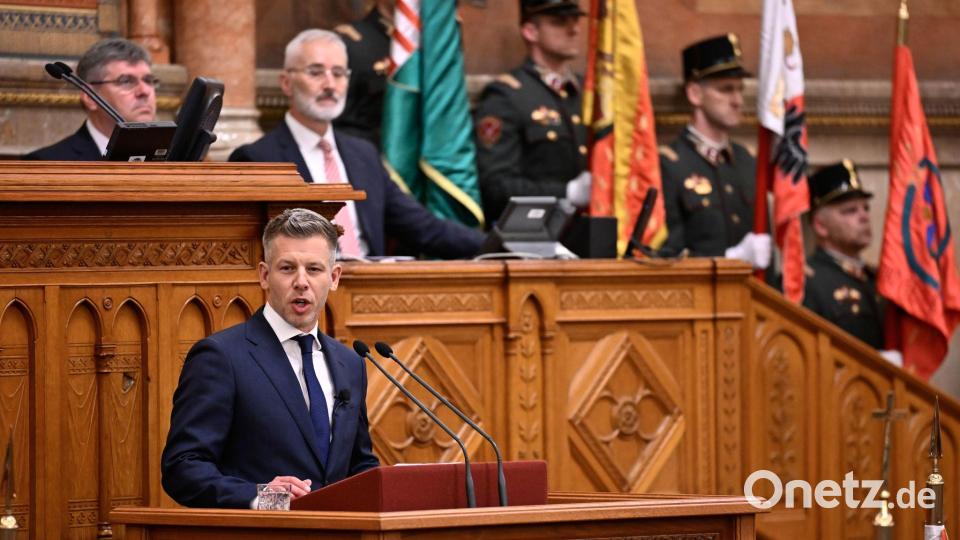 Peter Magyar zum Ministerpräsidenten von Ungarn gewählt. Bild: Denes Erdos/AP/dpa
