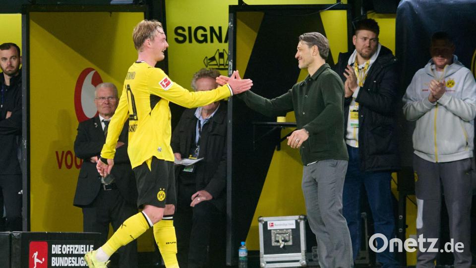 Julian Brandt (l) und sein Noch-Coach Niko Kovac. Bild: Bernd Thissen/dpa