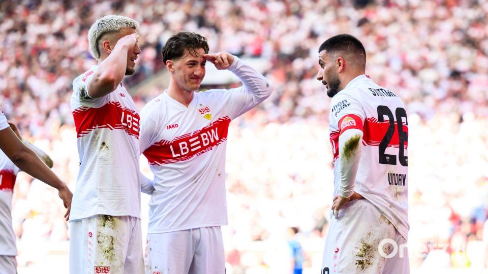Deniz Undav (r.) und der VfB holten einen wichtigen Sieg gegen Leverkusen. Bild: Tom Weller/dpa