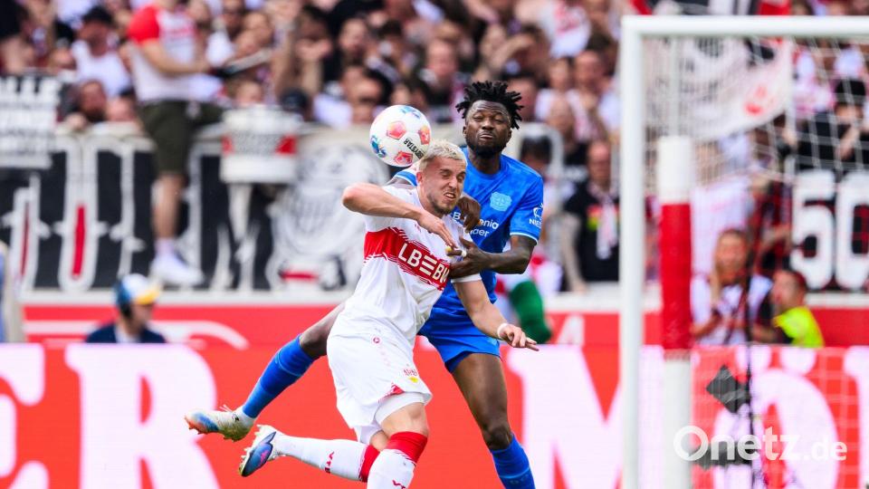 Stuttgarts Ermedin Demirovic (l.) war ein ständiger Unruheherd. Bild: Tom Weller/dpa
