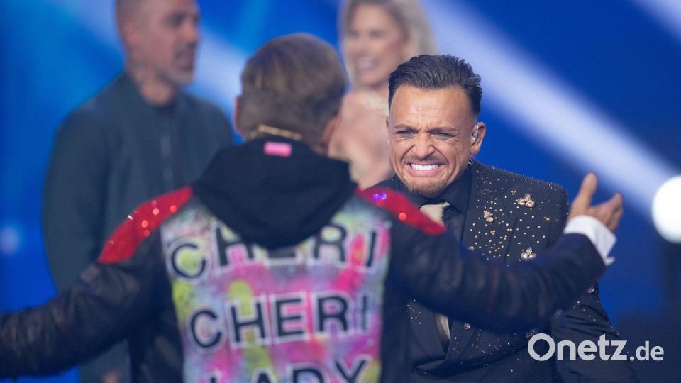 Für Dieter Bohlen war Menowin Fröhlich klarer Favorit. Bild: Rolf Vennenbernd/dpa