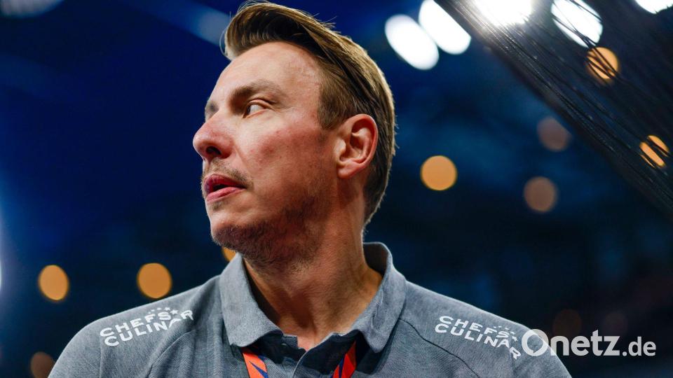 Trainer Filip Jicha und der THW Kiel hatten die Füchse Berlin zu Gast. (Archivbild) Bild: Frank Molter/dpa