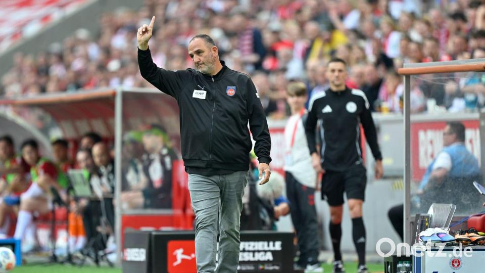 Heidenheim-Coach Frank Schmidt bastelt weiter am Wunder. Bild: Ulrich Hufnagel/dpa