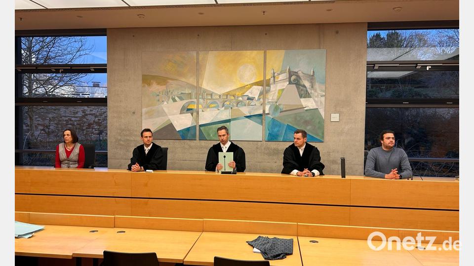 Nach erfolgreicher Revision wird der Fall erneut vor Gericht verhandelt. (Archivbild) Bild: Angelika Resenhoeft/dpa