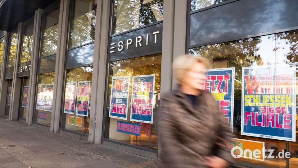 Der Modekonzern Esprit hat im Januar 2025 seine letzten Filialen in Deutschland geschlossen. Bild: Alicia Windzio/dpa