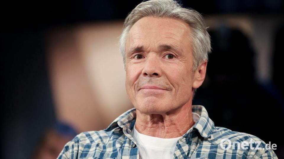 Schauspieler Hannes Jaenicke sieht eigenen Angaben zufolge den Wiederaufbau seines abgebrannten Hauses in Los Angeles noch in weiter Ferne. (Archivbild) Bild: Christian Charisius/dpa