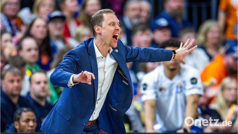 Christian Held steht mit Rasta Vechta in den Playoffs der BBL. Bild: Jens Büttner/dpa