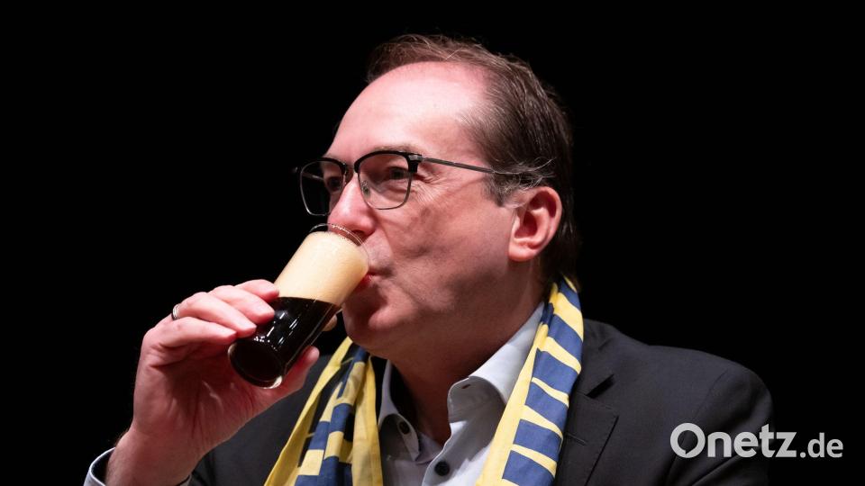 Der Minister macht keinen Hehl aus seiner Vorliebe. Bild: Sven Hoppe/dpa