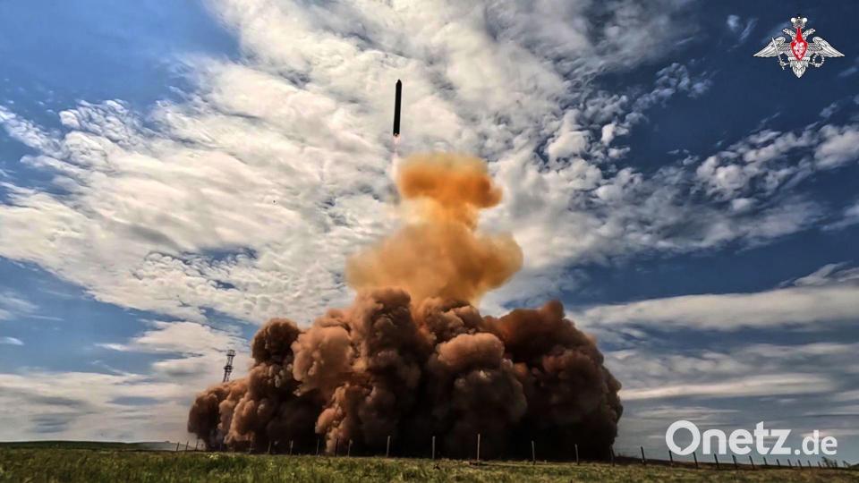 Demonstrativ testete Russland eine neue Atomrakete. Bild: Uncredited/Russian Defense Ministry Press Service/AP/dpa