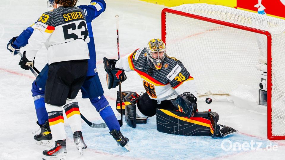 NHL-Torhüter Phlipp Grubauer war ein überragender Rückhalt für die Eishockey-Nationalmannschaft. Bild: Michael Buholzer/KEYSTONE/dpa