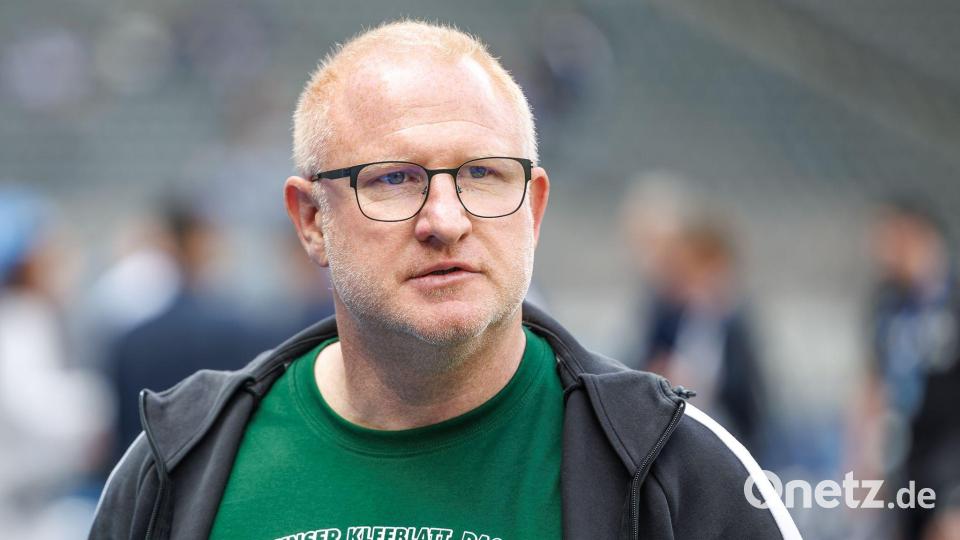 Kann die Wut der Fans verstehen: Fürth-Trainer Heiko Vogel. (Archivbild) Bild: Andreas Gora/dpa