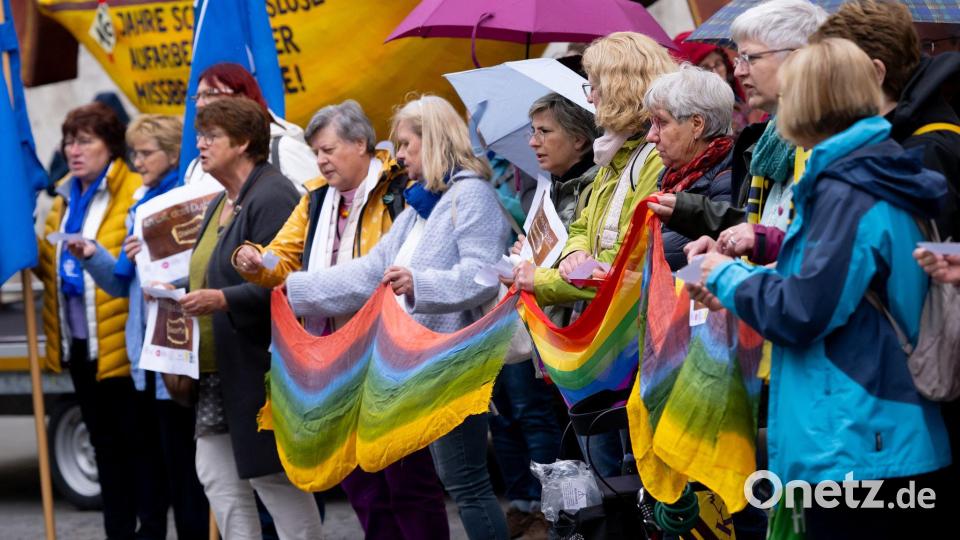 Auch Reformgruppen sind auf dem Katholikentag unterwegs. Bild: Sven Hoppe/dpa