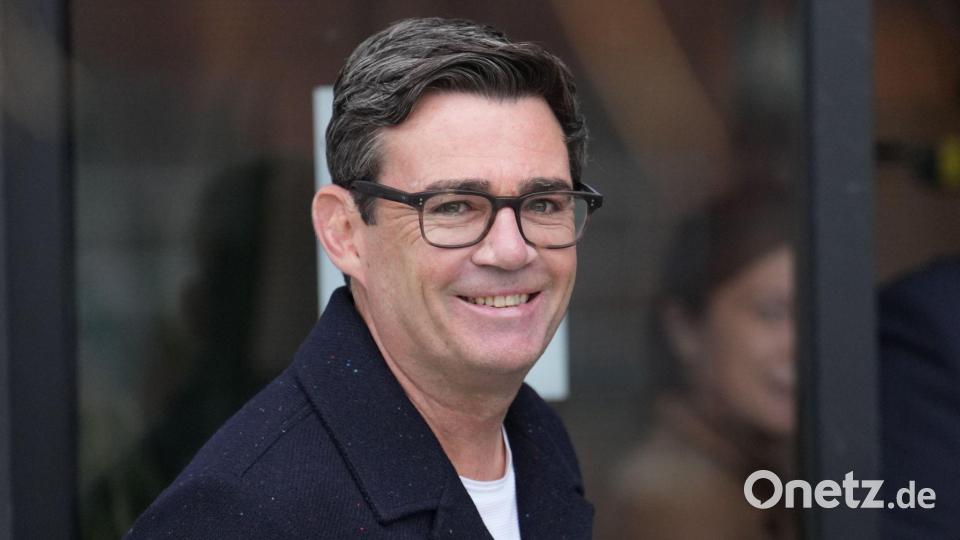 Andy Burnham gilt als größter Konkurrent für Starmer. Bild: Jon Super/AP/dpa